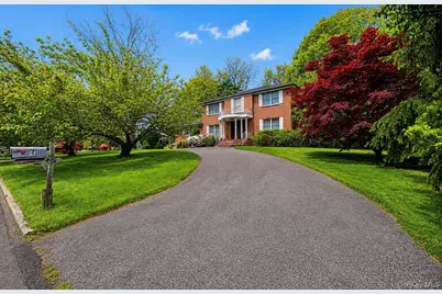 4 Carol Lane, Mamaroneck, NY 10543 - Photo 3