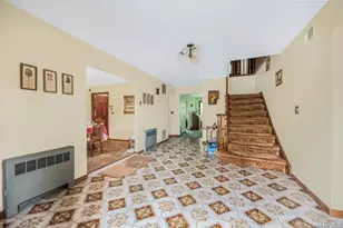 4 Carol Ln, Mamaroneck, NY 10543 - Photo 9