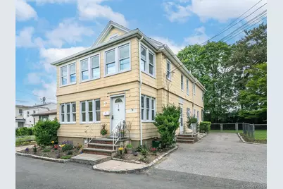 3 Smull Place #First Floor, Port Washington, NY 11050 - Photo 1