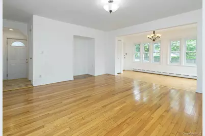 3 Smull Place #First Floor, Port Washington, NY 11050 - Photo 7