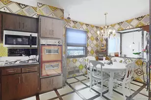 4 Crabapple Ct, Monsey, NY 10952 - Photo 11