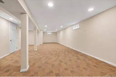 8 Lewis Lane, Port Washington, NY 11050 - Photo 35