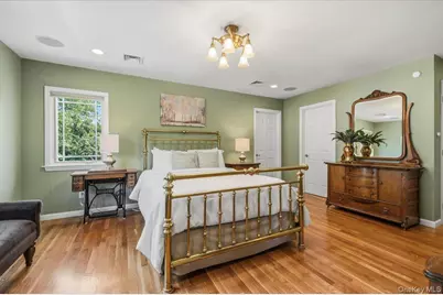 8 Lewis Lane, Port Washington, NY 11050 - Photo 21