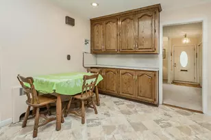 38 Pell Terrace, Garden City, NY 11530 - Photo 13