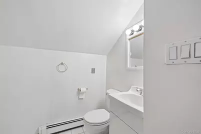 199 Sycamore Avenue, Bethpage, NY 11714 - Photo 13