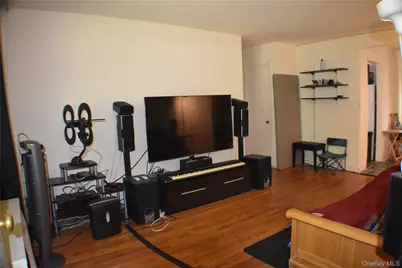 228-14 Stronghurst Avenue #3113, Lower Level, Queens Village, NY 11427 - Photo 3