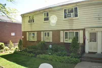 228-14 Stronghurst Avenue #3113, Lower Level, Queens Village, NY 11427 - Photo 29