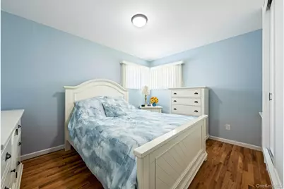 63 Wilfred Boulevard, Hicksville, NY 11801 - Photo 11