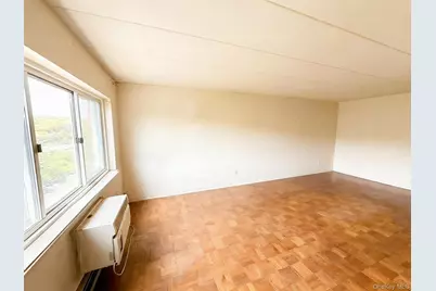 370 Central Park Avenue #4H, Scarsdale, NY 10583 - Photo 3