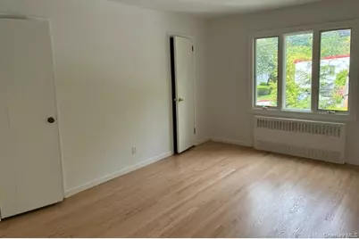 727 Wilmot Road, Scarsdale, NY 10583 - Photo 7