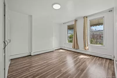1311 Balcom Avenue, Bronx, NY 10461 - Photo 11