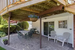 243 N Delaware Ave, Massapequa, NY 11758 - Photo 33
