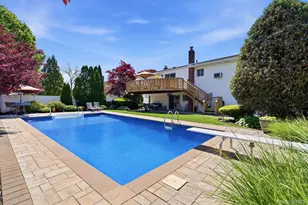 243 N Delaware Ave, Massapequa, NY 11758 - Photo 37
