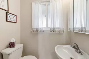 243 N Delaware Ave, Massapequa, NY 11758 - Photo 29