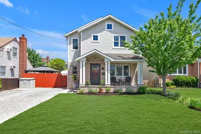 11 Koch Place, Carle Place, NY 11514 - Photo 1