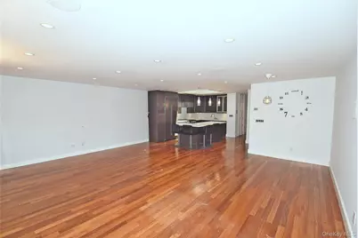 14-06 Michael Place #114 U, Bayside, NY 11360 - Photo 5