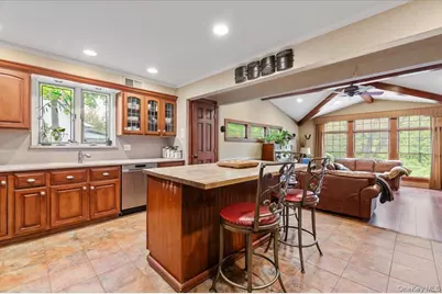 2069 Windsor Road, Baldwin, NY 11510 - Photo 9
