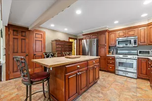 2069 Windsor Rd, Baldwin, NY 11510 - Photo 7