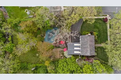 2069 Windsor Road, Baldwin, NY 11510 - Photo 31