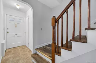 1124 E 213th St, Bronx, NY 10469 - Photo 5