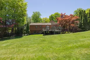 4 Apple Ct, Nanuet, NY 10954 - Photo 25