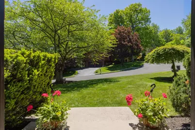 4 Apple Court, Nanuet, NY 10954 - Photo 31