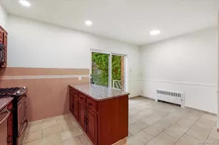 32 Crestmont Ave, Yonkers, NY 10704 - Photo 13