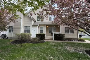 36 Cranberry Cir, Medford, NY 11763 - Photo 3