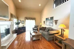 36 Cranberry Cir, Medford, NY 11763 - Photo 9