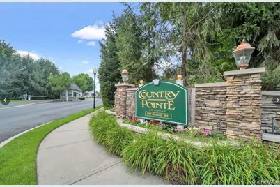 36 Cranberry Circle, Medford, NY 11763 - Photo 25