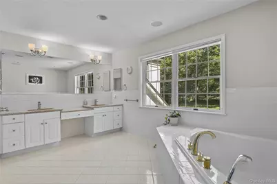 6 Horton Court, West Harrison, NY 10604 - Photo 13