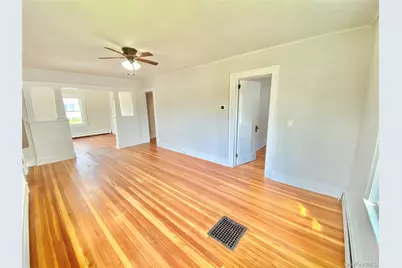 155 Jayne Avenue, Patchogue, NY 11772 - Photo 7