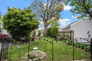 150 Shaw Ave, Valley Stream, NY 11580 - Photo 21