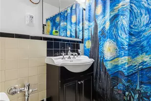 67-35 Yellowstone Blvd, Forest Hills, NY 11375 - Photo 9
