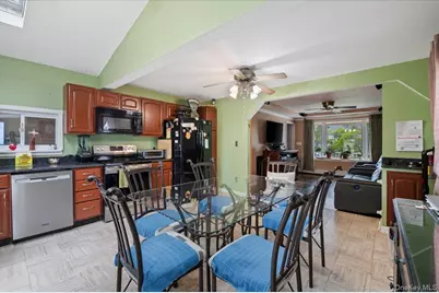 3704 Martin Street, Levittown, NY 11756 - Photo 5