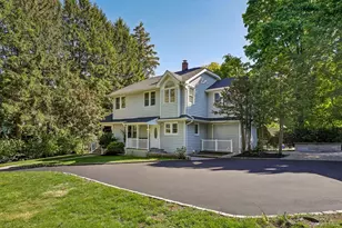 9 Talmadge Dr, Huntington Station, NY 11746 - Photo 3