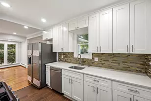 9 Talmadge Dr, Huntington Station, NY 11746 - Photo 15