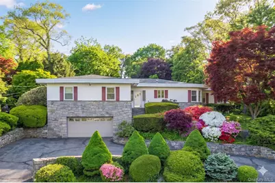 11 Malvern Road, Scarsdale, NY 10583 - Photo 1