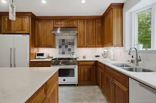 5 Primrose St, Katonah, NY 10536 - Photo 11