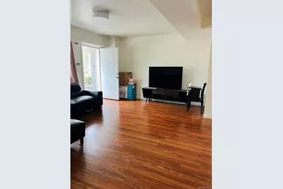 67-65 A Cloverdale Lane, Oakland Gardens, NY 11364 - Photo 3