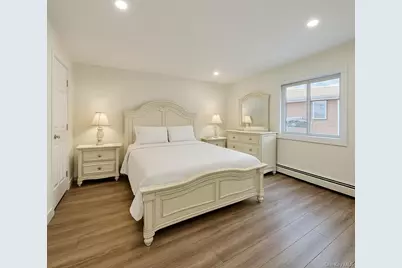 2449I Union Boulevard #34A, Islip, NY 11751 - Photo 3