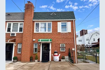 6143 157th Street, Flushing, NY 11367 - Photo 1