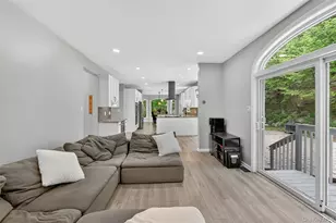 2 Scandell Ct, Tomkins Cove, NY 10986 - Photo 11