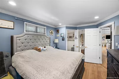 17 Seaver Lane, Smithtown, NY 11787 - Photo 9