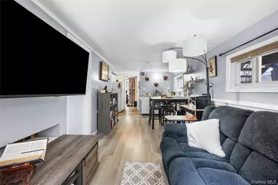 17 Seaver Lane, Smithtown, NY 11787 - Photo 13