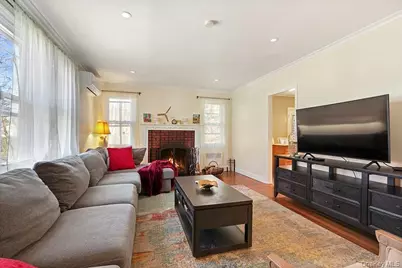 199 South Road, White Plains, NY 10603 - Photo 3