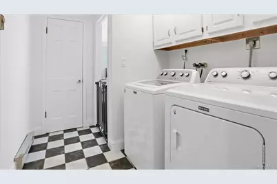 18 Beaver Lane W, Westhampton, NY 11977 - Photo 11