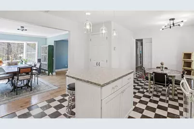 18 Beaver Lane W, Westhampton, NY 11977 - Photo 13