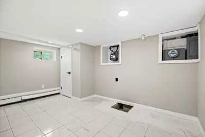 22102 114th Avenue, Cambria Heights, NY 11411 - Photo 17
