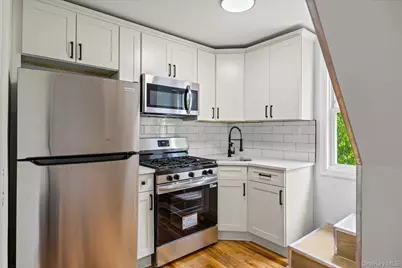 22102 114th Avenue, Cambria Heights, NY 11411 - Photo 21